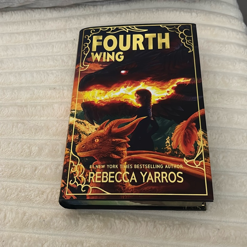 Fourth Wing by Rebecca Yarros